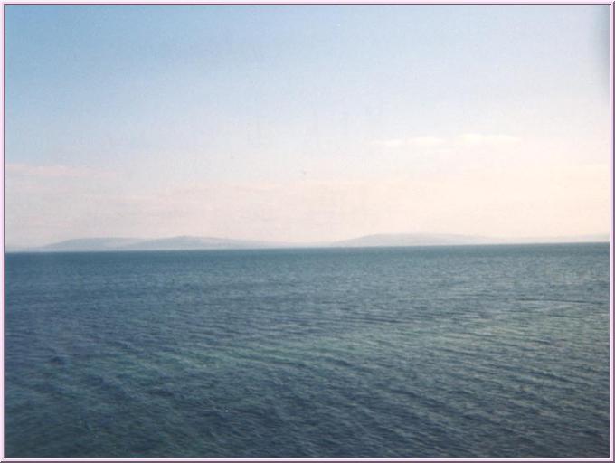 La cittadina di Galway si stende sulla costa oceanica